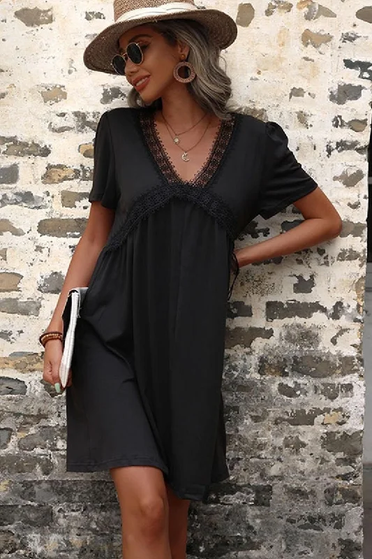 LACE POINT V NECK FLARE PUFF DRESS